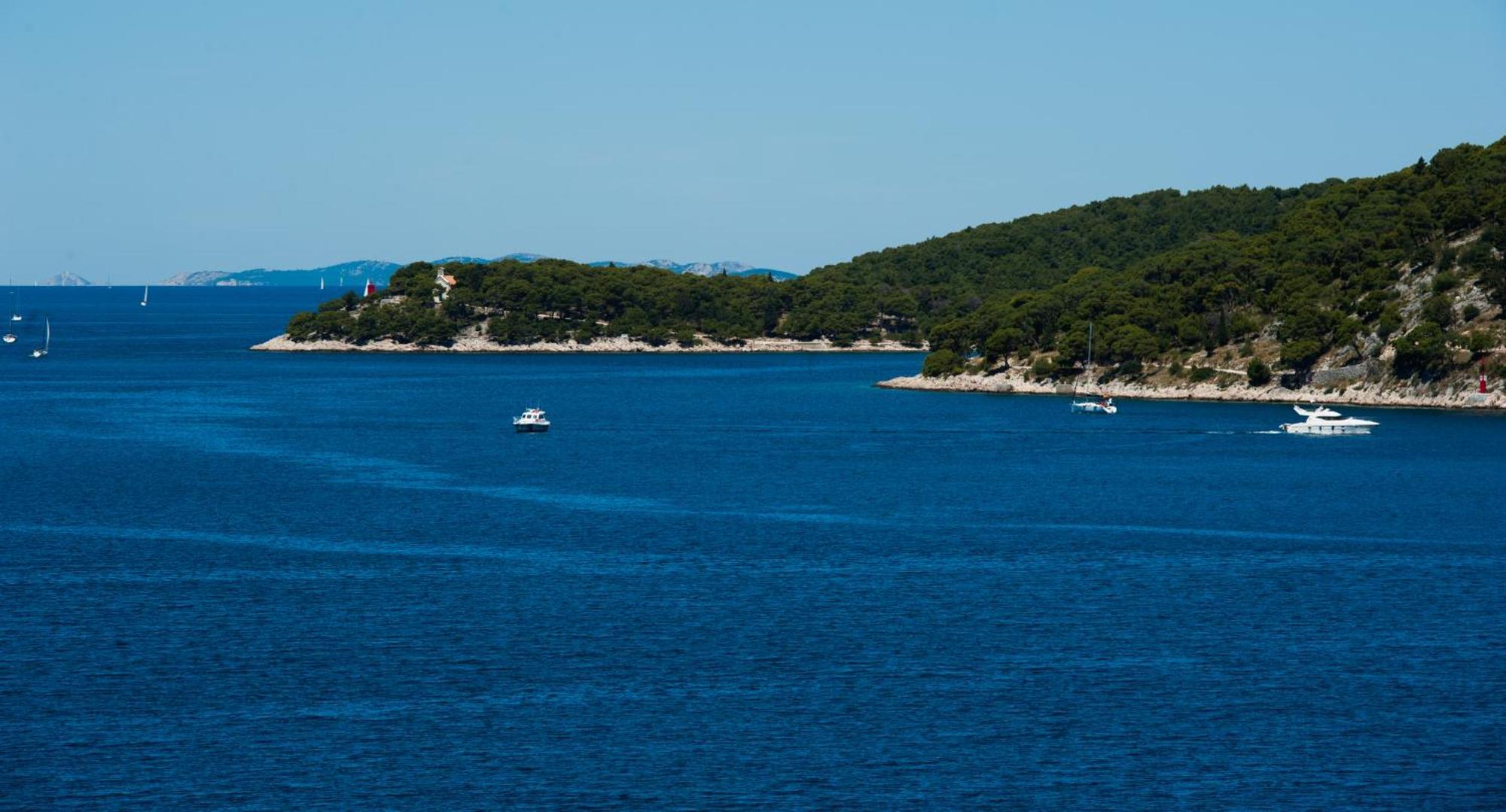 Apartments Villa Laguna With Pool Ražanj Esterno foto