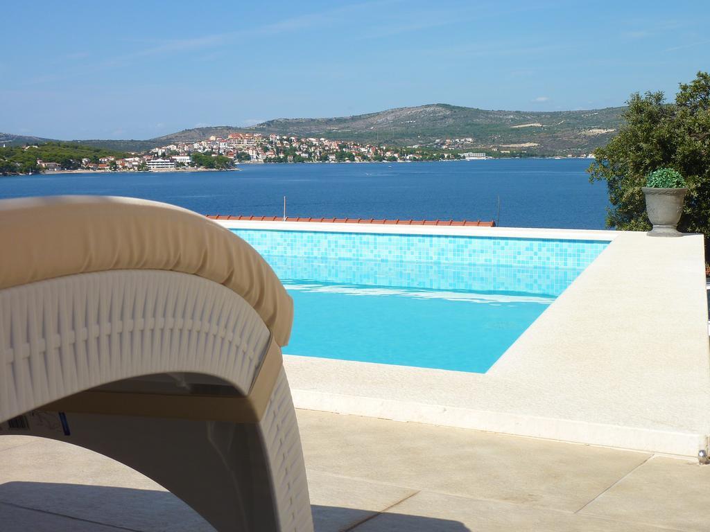 Apartments Villa Laguna With Pool Ražanj Esterno foto